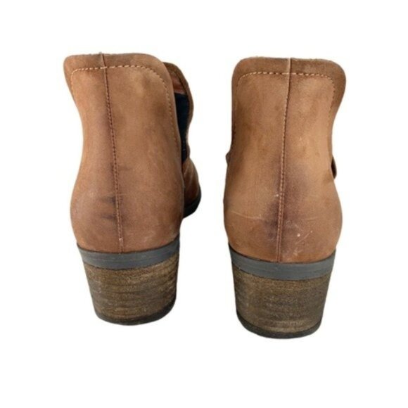 Blondo Waterproof Nubuck Heeled Ankle Booties Victoria in Cognac - Picture 2 of 10